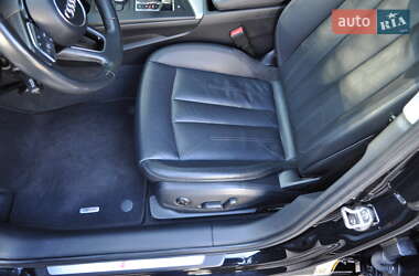 Седан Audi A4 2017 в 