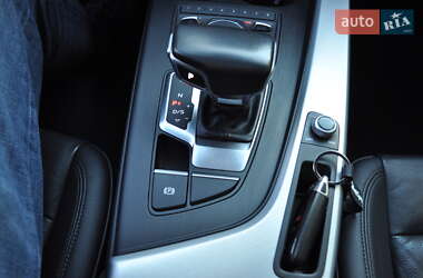 Седан Audi A4 2017 в 