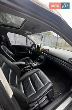 Седан Audi A4 2005 в 