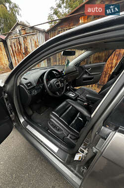 Седан Audi A4 2005 в 