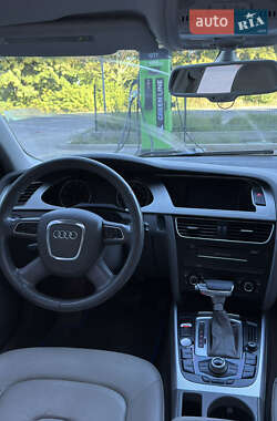 Седан Audi A4 2012 в 
