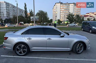 Седан Audi A4 2018 в 