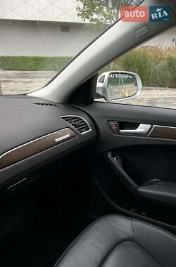 Седан Audi A4 2013 в 