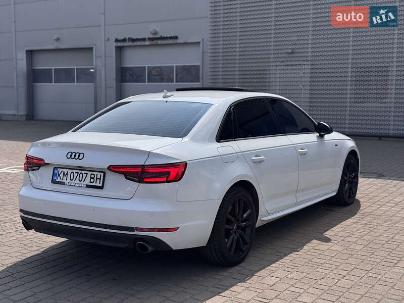 Седан Audi A4 2016 в Житомире