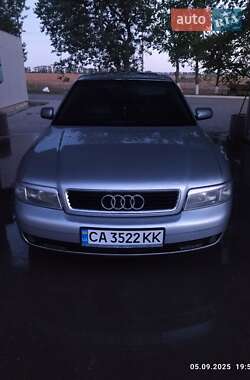 Седан Audi A4 2000 в Тальному