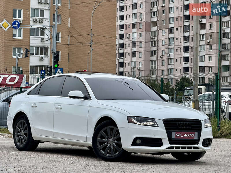 Седан Audi A4 2010 в Киеве