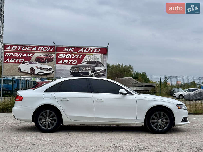 Седан Audi A4 2010 в Киеве
