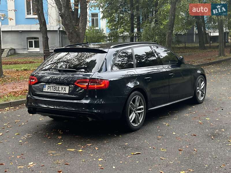 Универсал Audi A4 2015 в Киеве