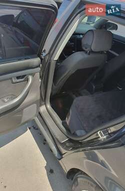 Универсал Audi A4 2003 в 