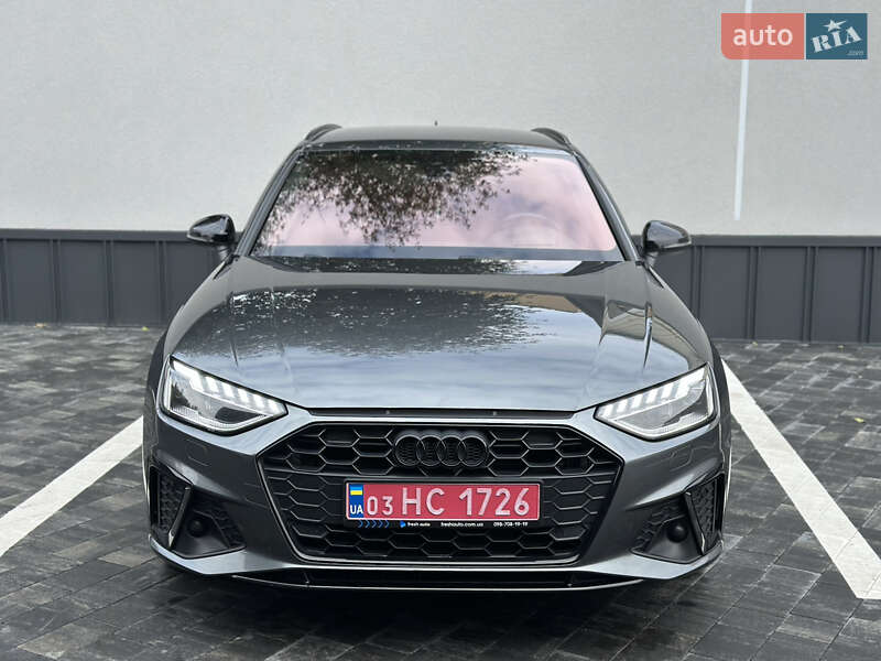 Универсал Audi A4 2022 в Ровно