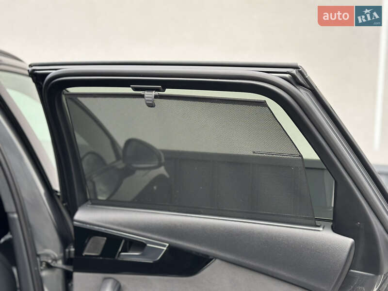 Универсал Audi A4 2022 в Ровно