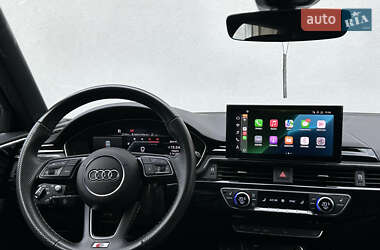 Универсал Audi A4 2022 в 