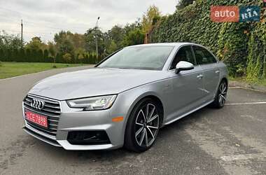 Седан Audi A4 2018 в 