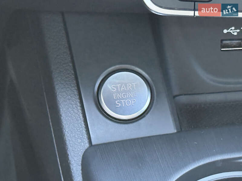 Седан Audi A4 2018 в Киеве фото 46 Седан Audi A4 2018 в Киеве