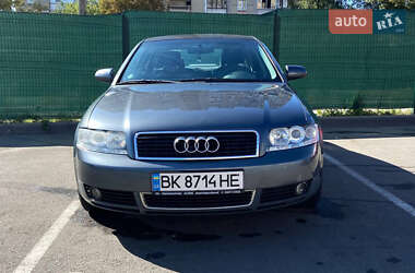 Седан Audi A4 2001 в Киеве