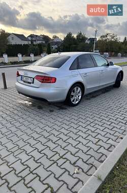 Седан Audi A4 2010 в 