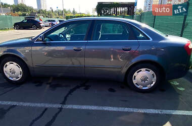 Седан Audi A4 2001 в 
