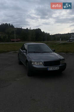 Седан Audi A4 1995 в 