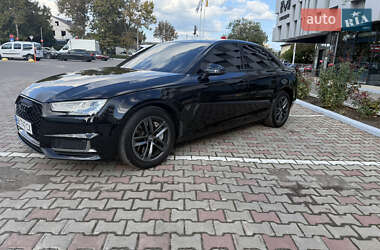 Седан Audi A4 2016 в 