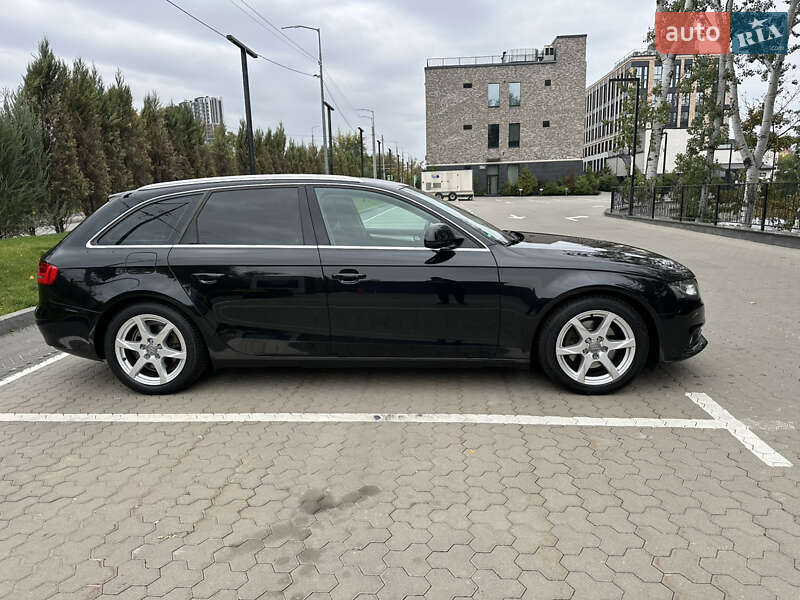 Универсал Audi A4 2008 в Киеве