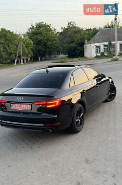 Седан Audi A4 2017 в 