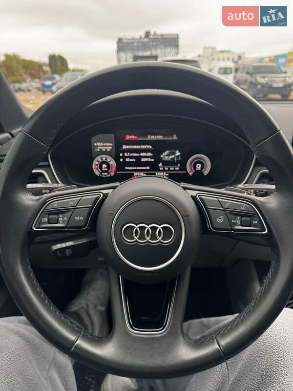 Седан Audi A4 2022 в Житомире