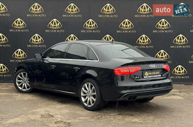 Седан Audi A4 2014 в 