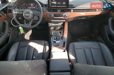 Седан Audi A4 2020 в 