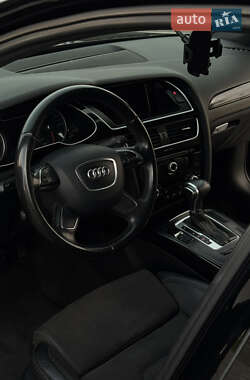 Седан Audi A4 2012 в 