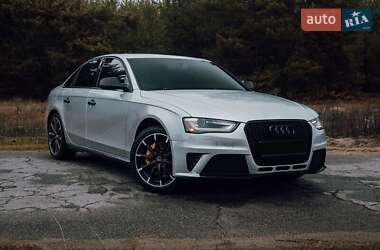 Седан Audi A4 2014 в Львові