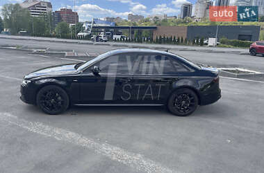 Седан Audi A4 2015 в 
