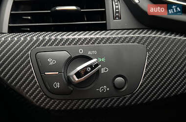 Седан Audi A4 2016 в 