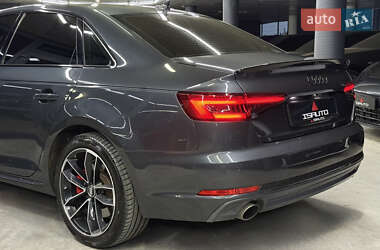 Седан Audi A4 2015 в 