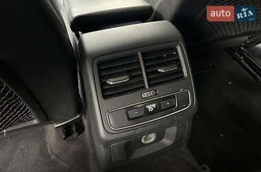 Седан Audi A4 2018 в 