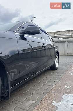 Универсал Audi A4 2012 в 