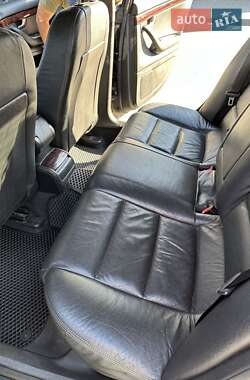 Седан Audi A4 2004 в 