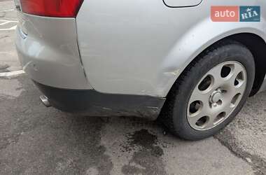 Седан Audi A4 2002 в 