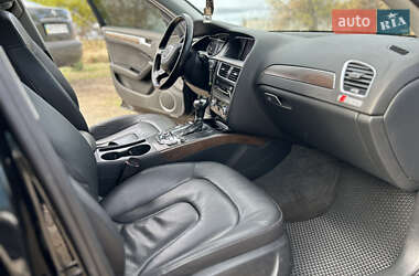 Седан Audi A4 2013 в 