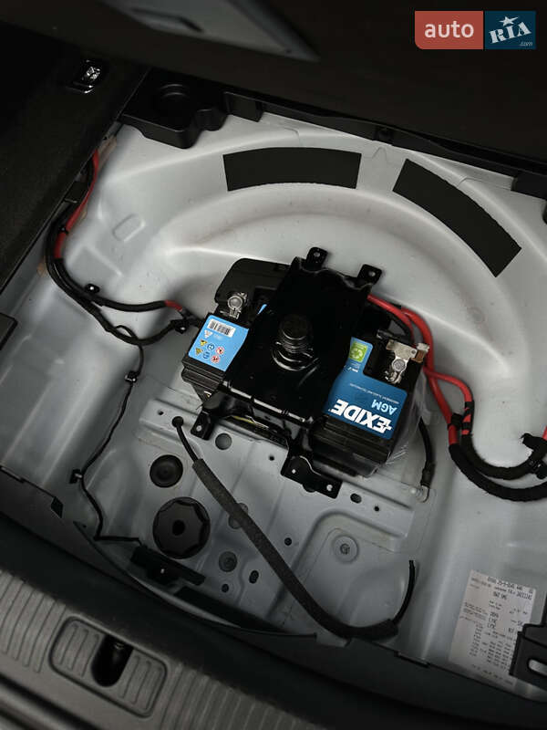 Седан Audi A4 2018 в Луцке