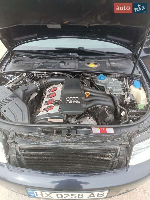 Универсал Audi A4 2002 в Городке