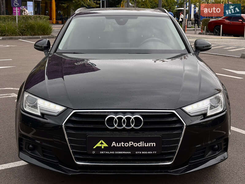 Универсал Audi A4 2017 в Киеве