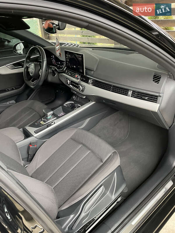 Универсал Audi A4 2020 в Мукачево фото 39 Универсал Audi A4 2020 в Мукачево