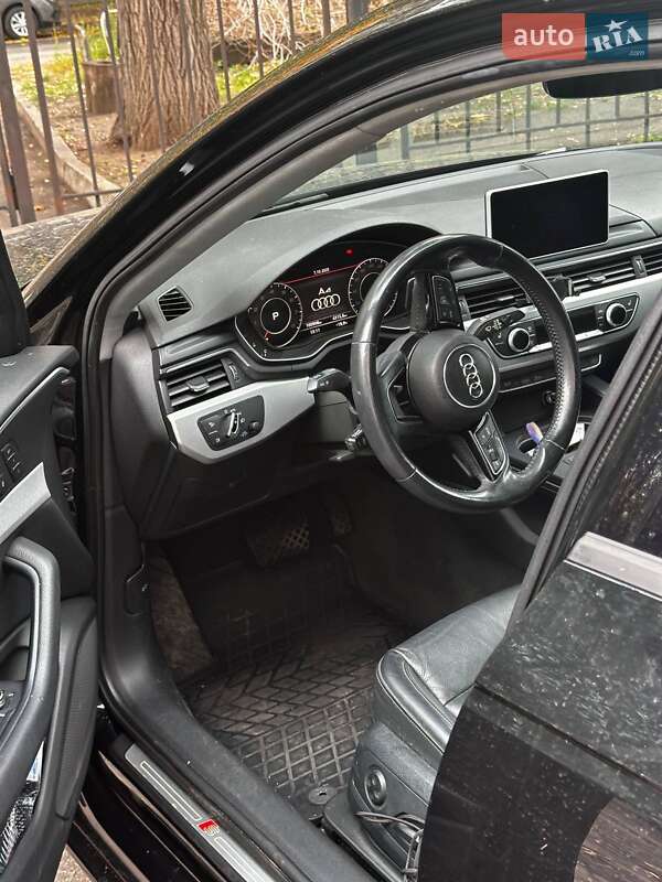 Седан Audi A4 2016 в Харькове