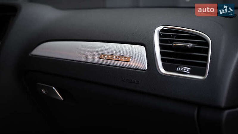 Седан Audi A4 2015 в Киеве