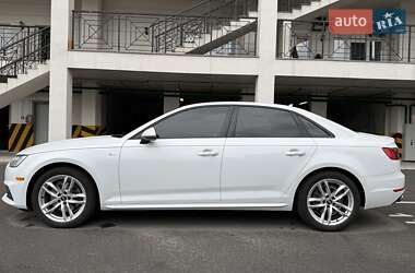 Седан Audi A4 2017 в 