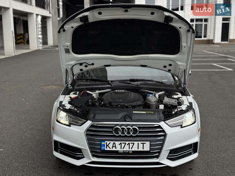 Седан Audi A4 2017 в Киеве