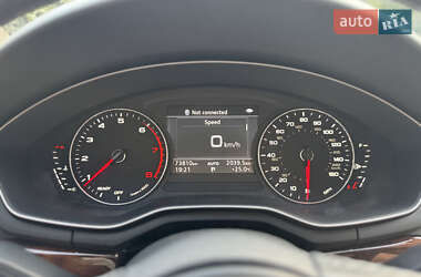 Седан Audi A4 2016 в 
