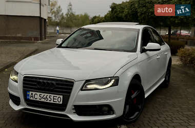 Седан Audi A4 2012 в 