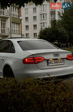 Седан Audi A4 2012 в 