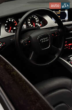 Седан Audi A4 2012 в 